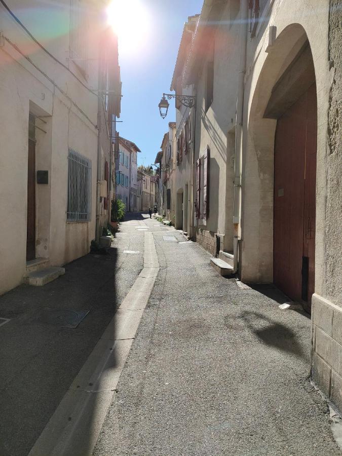 Vakantiehuis La Petite Arlesienne - Charmante Maison De